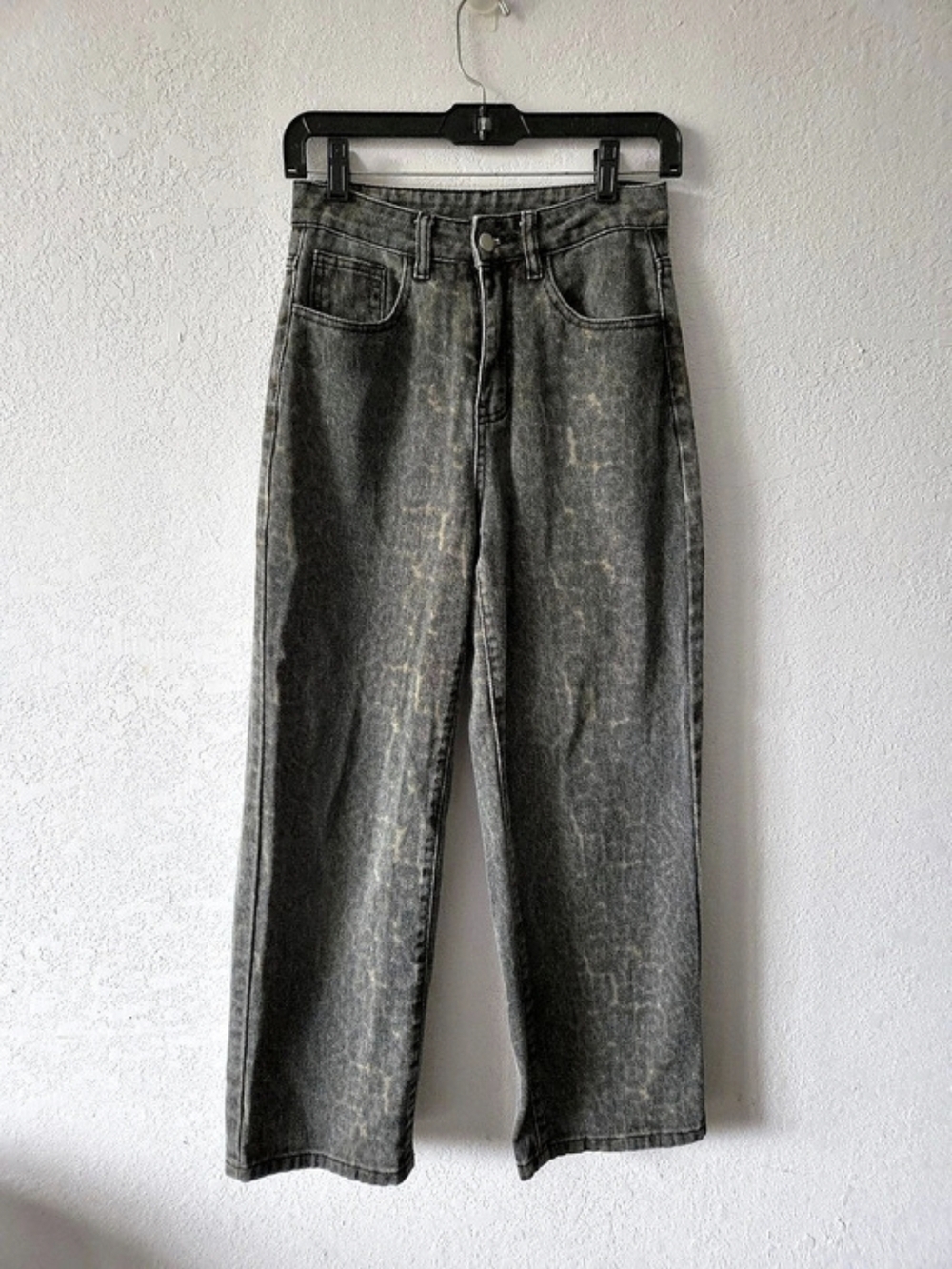 DAZY Leopard Print Straight Leg Jeans